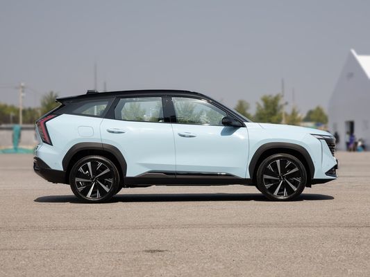 230 কিমি/ঘন্টা 4 হুইল ড্রাইভ বৈদ্যুতিক যান গিলি সুপার রুই প্লাগ ইন হাইব্রিড গাড়ি