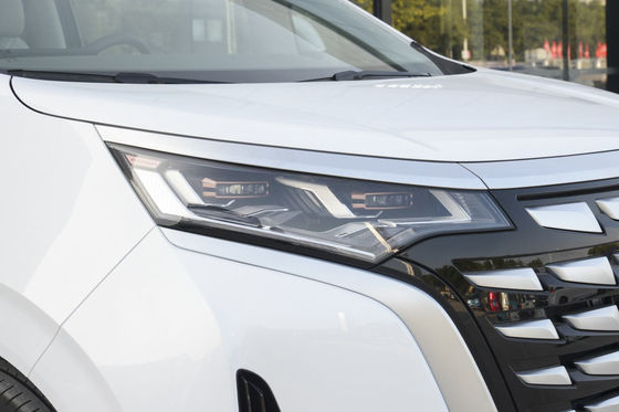 Denza D9 MPV EV কার 571nm লিথিয়াম আয়রন ব্যাটারি 4WD বৈদ্যুতিক SUV 180km/h