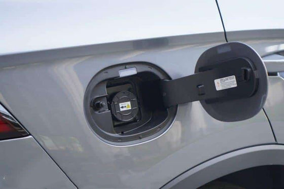 230km/h হাইব্রিড SUV গাড়ি