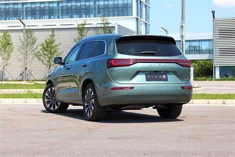 1.5T বড় ইলেকট্রিক গাড়ি পেট্রোল ইলেকট্রিক হাইব্রিড 200km/H HUAWEI AITO M7 SUV