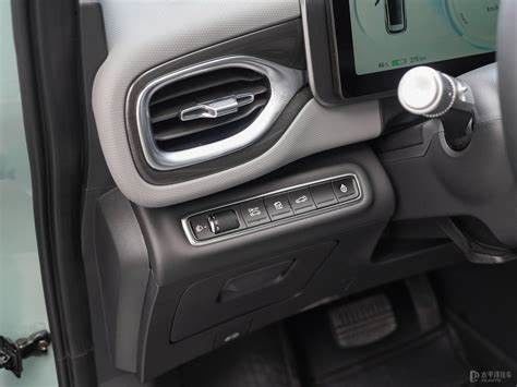 বাম হাতে AION V ইলেকট্রিক কার 500km রেঞ্জ 5 সিটার SUV কার প্রাপ্তবয়স্ক কিশোরদের জন্য