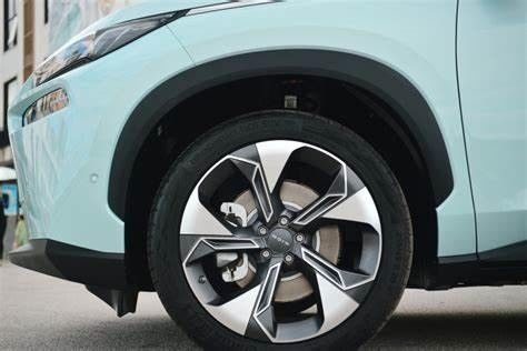 বাম হাতে AION V ইলেকট্রিক কার 500km রেঞ্জ 5 সিটার SUV কার প্রাপ্তবয়স্ক কিশোরদের জন্য