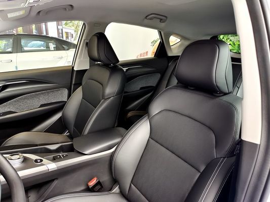 400km/550km কমপ্যাক্ট ইলেকট্রিক SUV Geely Geometry C ব্লুবেরি পিওর ইভি যানবাহন