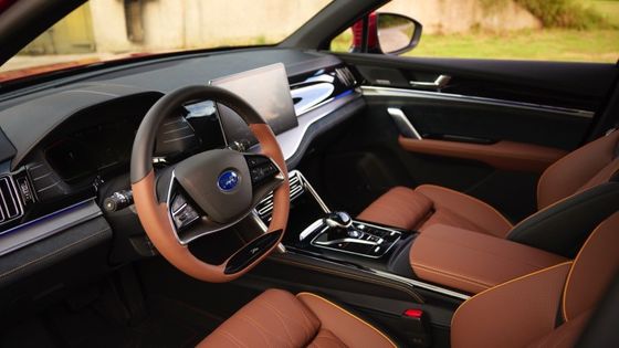 635 কিমি হাই পারফরম্যান্স ইলেকট্রিক গাড়ি