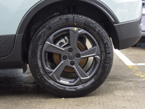 ছোট এসইউভি ইকো ফ্রেন্ডলি ইলেকট্রিক গাড়ি গিলি জ্যামিতি ই 320 কিমি 401 কিমি 5 দরজা 5 সিটার