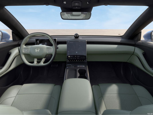 Nio EC6 হাই পারফরম্যান্স ইলেকট্রিক গাড়ি 75kwh 5 দরজা 465Km মাঝারি বৈদ্যুতিক যান