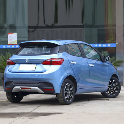 100km/h দ্রুত গতির বৈদ্যুতিক গাড়ি JMC EV3 নতুন শক্তি ইভি কার সেডান 302km NEDC