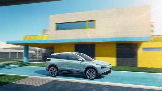 প্রাপ্তবয়স্কদের জন্য দীর্ঘ দূরত্বের মাঝারি বৈদ্যুতিক গাড়ি XIAOPENG G3i 460km - 520km রেঞ্জ