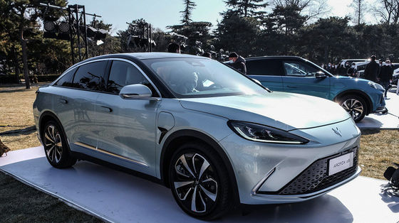 ARCFOX S S Small Electric SUV Cars 500km রেঞ্জ FWD বাম হাতের স্টিয়ারিং কার