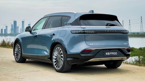 Voyah ফ্রি 4WD হাই পারফরমেন্স ইলেকট্রিক গাড়ি 200Km/h যানবাহন 860km রেঞ্জ