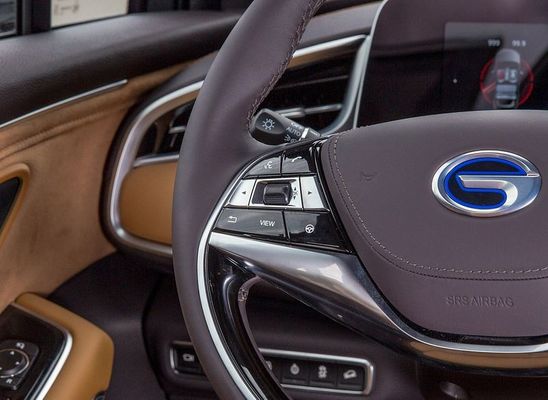 110km/H GAC AION ইলেকট্রিক কার 5 দরজা 5 সিটার সেডান কার লিথিয়াম আয়ন ব্যাটারি