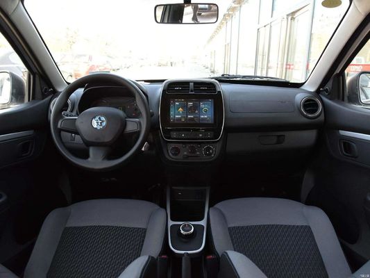 4 আসন বিশুদ্ধ বৈদ্যুতিক গাড়ি ভেনুসিয়া E30 বাম হাতের ড্রাইভ যানবাহন 105 কিমি/ঘন্টা