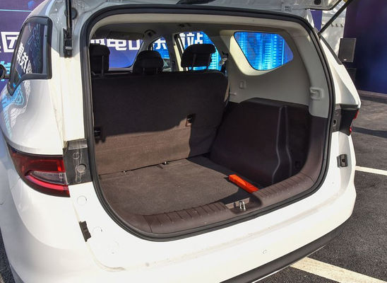 Geely Maple Leaf 80V পিওর ইলেকট্রিক কার MPV FWD চমৎকার সংস্করণ 130Km/h