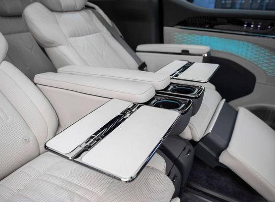 702 কিমি - 822 কিমি লং রেঞ্জ ইভি গাড়ি Zeekr 009 ইলেকট্রিক MPV যানবাহন