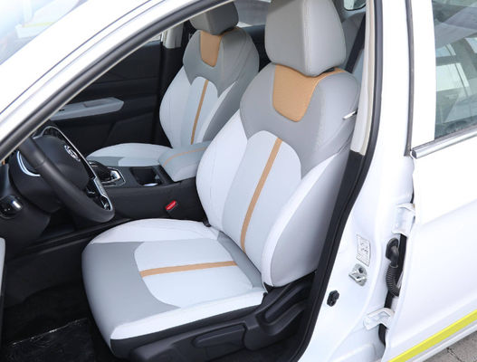 ডংফেং পিওর ইভি কার ফেংশেন ই70 ইলেকট্রিক যানবাহন গাড়ি 150 কিমি/এইচ সর্বোচ্চ গতি