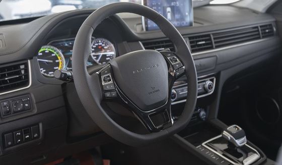 ডংফেং ফোর্থিং পিওর ইলেকট্রিক কার পিএইচইভি নিউ এনার্জি ফ্যামিলি ইভি কার ১৫০ কিমি/ঘন্টা