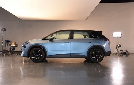 ডংফেং ভেনিসিয়া নতুন ইভিঃ ভিএক্স 6 5door/Seats Family Pure Electric SUV CLTC520km 165km/H