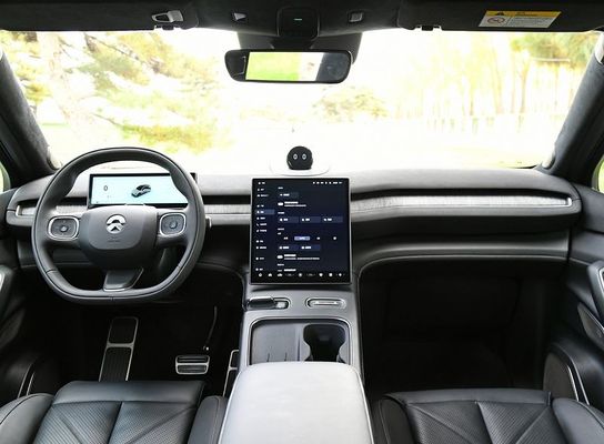 এসইউভি এ এনআইও ইসি 7 75 কেডব্লিউএইচ বৈদ্যুতিক গাড়ি 480 কেডব্লিউ সরবরাহকারী মোটর সহ