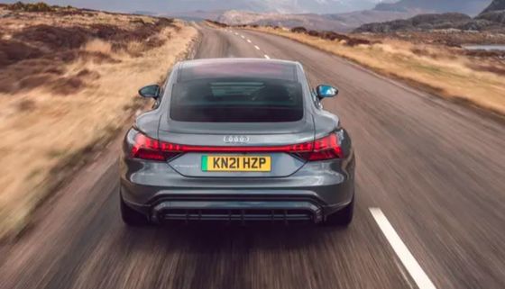 2023 অডি ই-ট্রন জিটি চূড়ান্ত চার-দরজা বৈদ্যুতিক গাড়ি 673hp 480km CLTC এবং 93.4kwh ব্যাটারি ক্ষমতা সহ