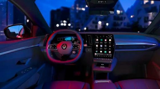 দীর্ঘমেয়াদী পরীক্ষামূলক ড্রাইভিং রেনল্ট মেগান ই-টেক ব্যাটারি ক্ষমতা 40/60kWh সঙ্গে প্রায় 158/208 মাইল পরিসীমা সঙ্গে