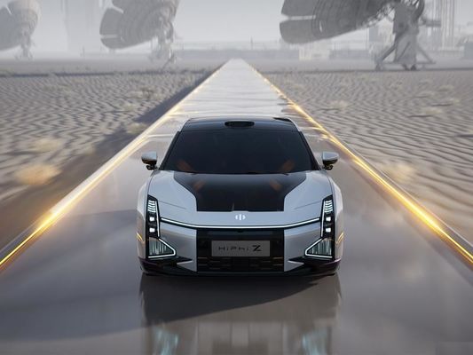 ২০২৩ খাঁটি বৈদ্যুতিক সেডান হিফি জেড ৪ডব্লিউডি ইলেকট্রিক গাড়ি যার রেঞ্জ ৭০৫ কিমি