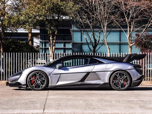 বিওয়াইডি ইয়াংওয়াং ইউ৯ টপ লেভেল স্পোর্ট কার ৩০০ কিমি/ঘন্টা খাঁটি বৈদ্যুতিক ১৩০৬ অশ্বশক্তি