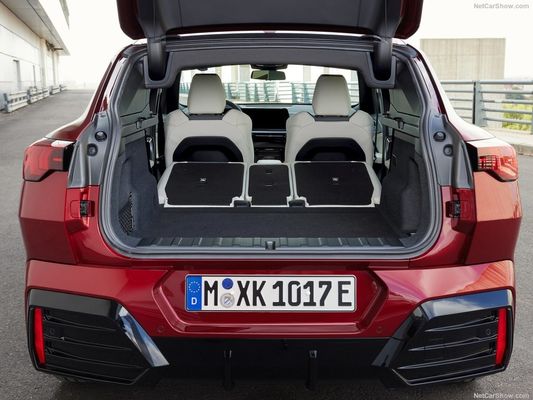 গরম বিক্রয় লং রেঞ্জ ইলেকট্রিক কার 2024 জন্য বিএমডব্লিউ IX2 449Km হাই স্পিড অটো নতুন শক্তি গাড়ী