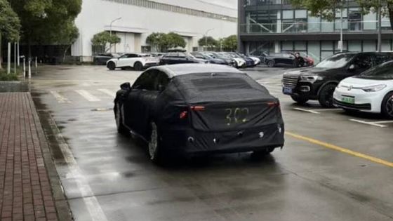 প্রাক বিক্রয় জেভি জিউয়ে 02 ইভি সেডান 544 এইচপি সহ আরডাব্লুডি এবং এডাব্লুডি সংস্করণগুলির সাথে নতুন শক্তির গাড়ি নিয়ে কাজ করে