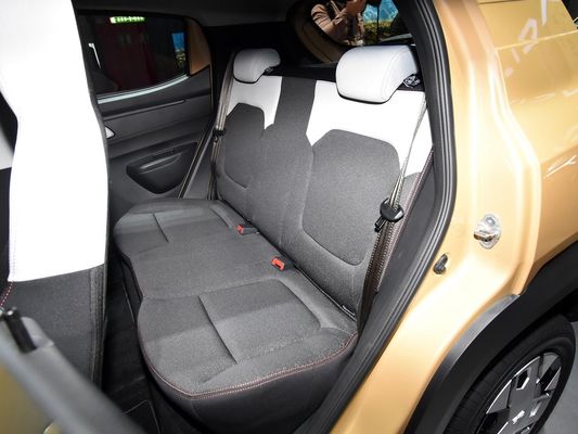 নতুন ডিজাইন পেশাদার ডংফেং রেনল্ট ড্যাসিয়া স্প্রিং উচ্চ গতির বৈদ্যুতিক গাড়ি