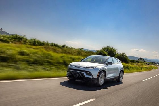 556bhp/737Nm এর সাথে স্বতন্ত্র পছন্দসই বৈদ্যুতিক এসইউভি ফিসকার ওশেন বৈদ্যুতিক পরিবার এসইউভি শক্তি