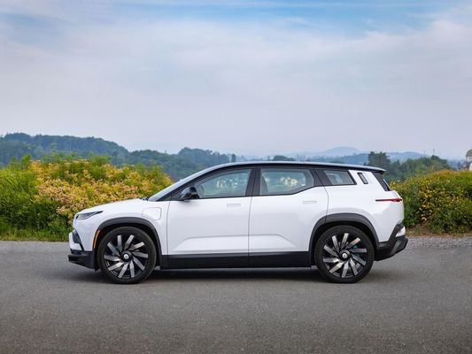 556bhp/737Nm এর সাথে স্বতন্ত্র পছন্দসই বৈদ্যুতিক এসইউভি ফিসকার ওশেন বৈদ্যুতিক পরিবার এসইউভি শক্তি