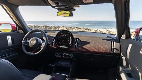 ২০২৪ খাঁটি বৈদ্যুতিক গাড়ি মিনি কুপার কান্ট্রিম্যান ই ফ্যামিলি এসইউভি বাক্স আকৃতির 462 কিমি পরিসীমা 150 কিমি মোটর শক্তি সহ