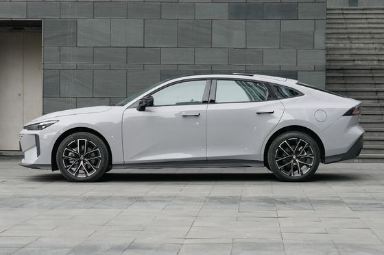 ২০২৪ চ্যাঙ্গান ইউএনআই ভি প্লাগ ইন হাইব্রিড ইলেকট্রিক গাড়ি