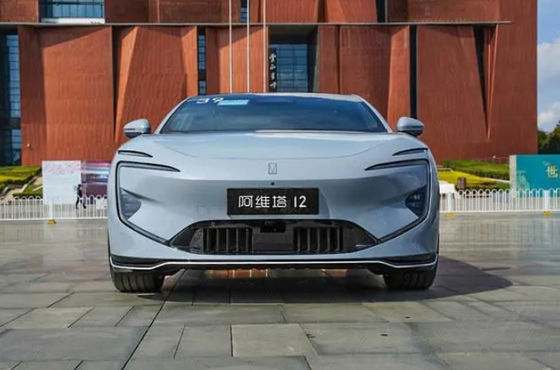 খাঁটি বৈদ্যুতিক যানবাহন AVATR 12 বৈদ্যুতিক গাড়ি 700 কিমি পরিসীমা সহ