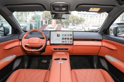 ২০২৪ নিউ চ্যাঙ্গান অটো চ্যাঙ্গান দীপাল এস৭ শেনলান নিউ এসইউভি চীনা ইলেকট্রিক কারস নিউ এনার্জি যানবাহন সিএলটিসি ১২১ কিমি