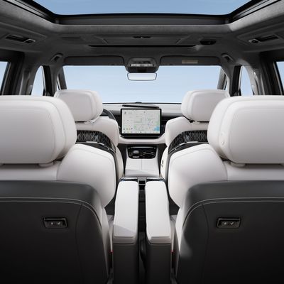 Zeekr 009 Pure Electric Luxury MPV MPVS 140kwh ব্যাটারি 822km CLTC Range 0-100km/h 4.5 সেকেন্ডে