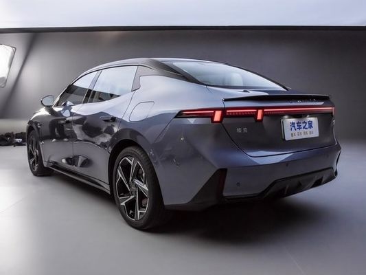 আজ সর্বশেষ লঞ্চ করা LYNK & CO 07 EM-P 126km দীর্ঘ পরিসীমা pro PHEV 160 kW বৈদ্যুতিক মোটর & 350N.m টর্ক নতুন শক্তি যানবাহন