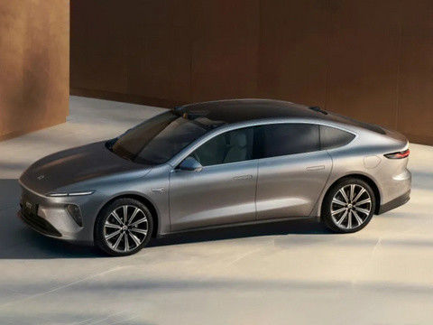 নতুন এনার্জি যানবাহন ২০২৪ নিও ইটি৭ ওয়েলাই ইলেকট্রিক যানবাহন ৭৫ কিলোওয়াট ২০০ কিমি/ঘন্টা হাই স্পিড গাড়ি