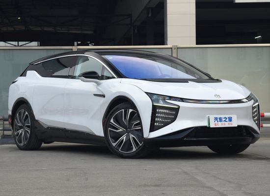 Pure Electric SUV Hiphi Y 560km RWD Pioneer Edition 0.63 ঘন্টা দ্রুত চার্জিং সহ 190km/h সর্বোচ্চ গতি 336PSmotorpower নতুন ইভি গাড়ি