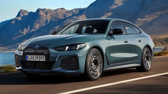 বিশুদ্ধ বৈদ্যুতিক গাড়ি উচ্চ পারফরম্যান্স 450km পরিসীমা বিএমডাব্লু আই 4 ত্বরণ 0-100km / h এ 3.9s 225km / h সর্বোচ্চ গতি 400kw শক্তি