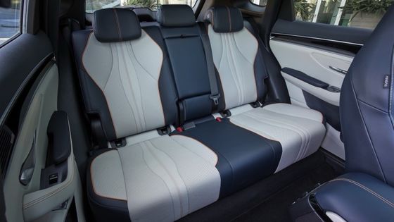 FWD 1.5L ইঞ্জিন BYD SEAL U DM-i PHEV বৈদ্যুতিক মোটর সহ বৈদ্যুতিক গাড়ি 18.3kwh ব্যাটারি সর্বোচ্চ শক্তি 214bhp