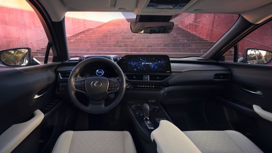 লেক্সাস ইউএক্স৩০০ই ২০২৩ পর্যালোচনা, অল ইলেকট্রিক ইভি ৪৪০ কিমি রেঞ্জ ডব্লিউএলটিপি ৭.৫ সেকেন্ড 0-100 কিমি/ঘন্টা ত্বরণ ১৫০ কিলোওয়াট পাওয়ার সহ খাঁটি বৈদ্যুতিক গাড়ি