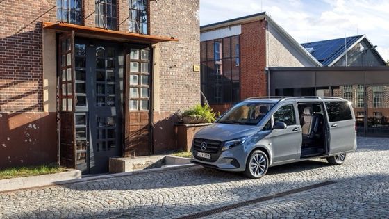9 Seater EV Mercedes-Benz EVito Tourer Long With A 201bhp Electric Motor And 90kWh Usable Battery