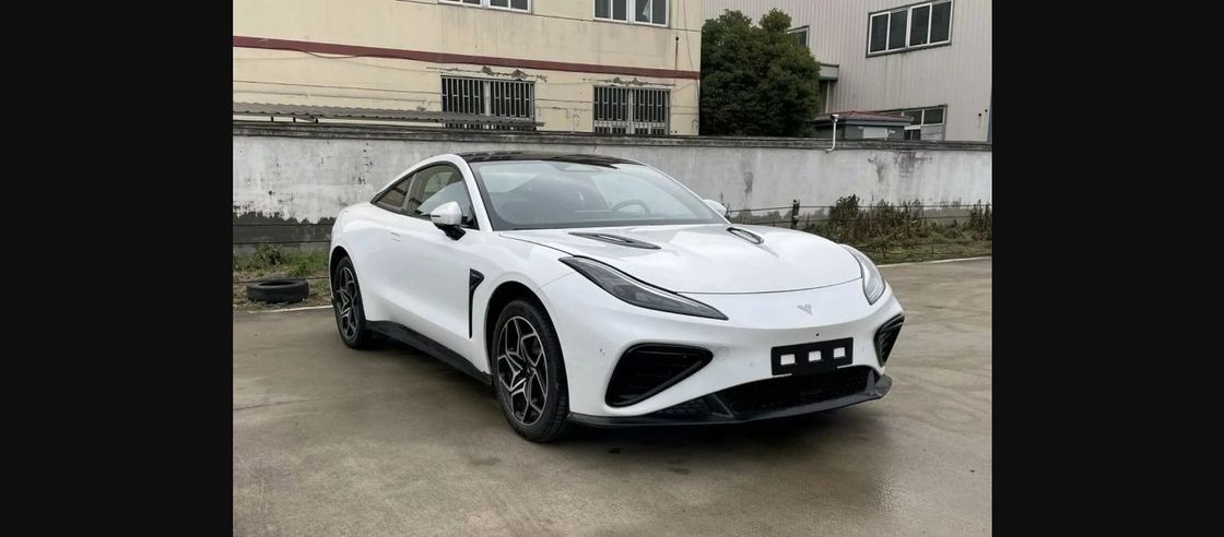 64.27kwh ব্যাটারি চালিত যানবাহন @ NEZHA GT 560km পরিসীমা শক্তি সঞ্চয় 2 দরজা 4 আসন হার্ডটপ স্পোর্টস কার