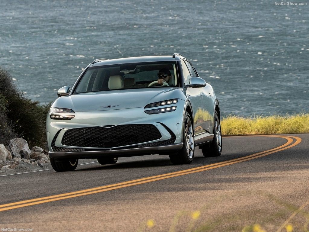 জেনেসিস জিভি৬০ আপমার্কেট অল ইলেকট্রিক ফ্যামিলি কার ৭৬.৪ কিলোওয়াট ব্যাটারি ৩৫০ এনএম টর্ক বুস্ট অ্যান্ড ড্রিফট মডেল