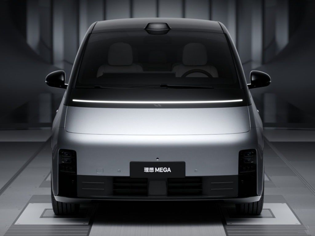 লিসিয়াং মেগা ২০২৪ ইভি ৭ আসনের বিলাসবহুল এমপিভি ৭১০ কিলোমিটার লং রেঞ্জ ৪WD ইলেকট্রিক গাড়ি