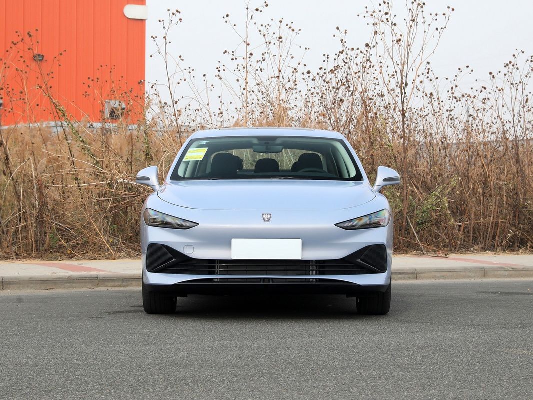 রোয়ে ডি 7 ডিএমএইচ 125 বিয়ন্ড সংস্করণ মিডসাইজ প্লাগ ইন হাইব্রিড ইলেকট্রিক কার সেডান ইভি