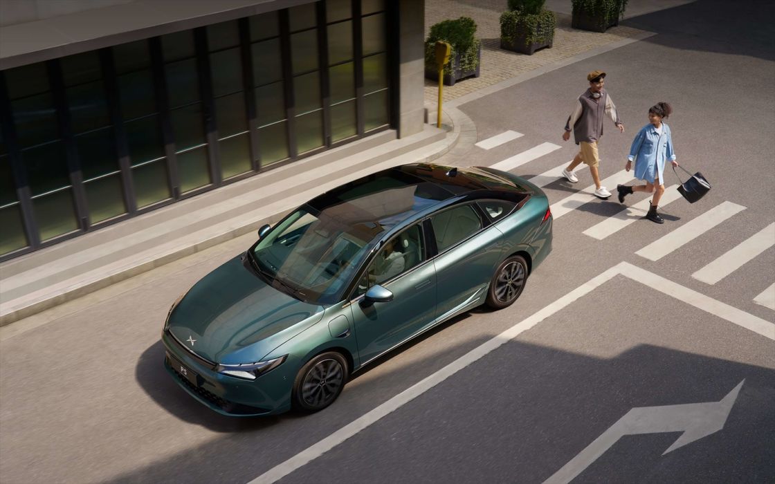 ২০২৪ এক্সপেং পি৫ ইলেকট্রিক যানবাহন ইভি ইলেকট্রিক গাড়ি লং রেঞ্জ ৪৮০ কিমি ১৫৫ কেডব্লিউ পাওয়ার ১৭০ কিমি/ঘন্টা