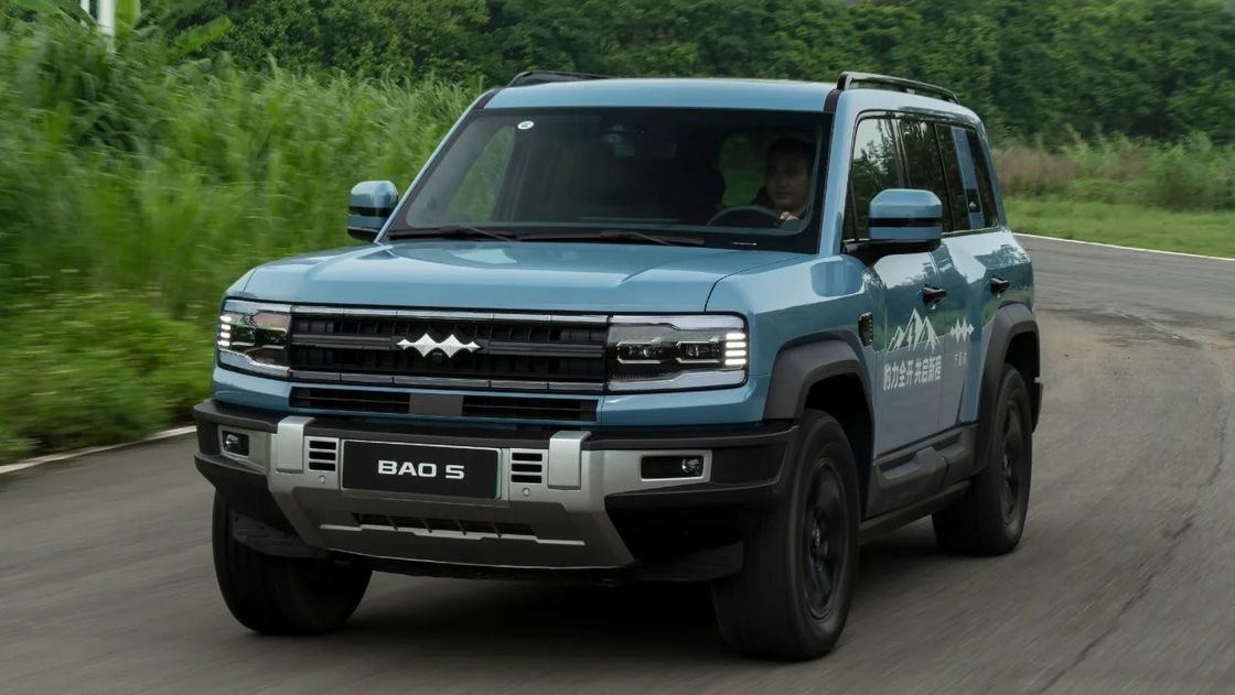 সর্বশেষ লঞ্চ করা বাইড লেপার্ড ফ্যাংচেংবাও ৫ ২০২৪ পিএইচইভি ইলেকট্রিক কার ৪.৮s 0-100km/h ত্বরণ ১২৫km CLTC নতুন ইভি কার